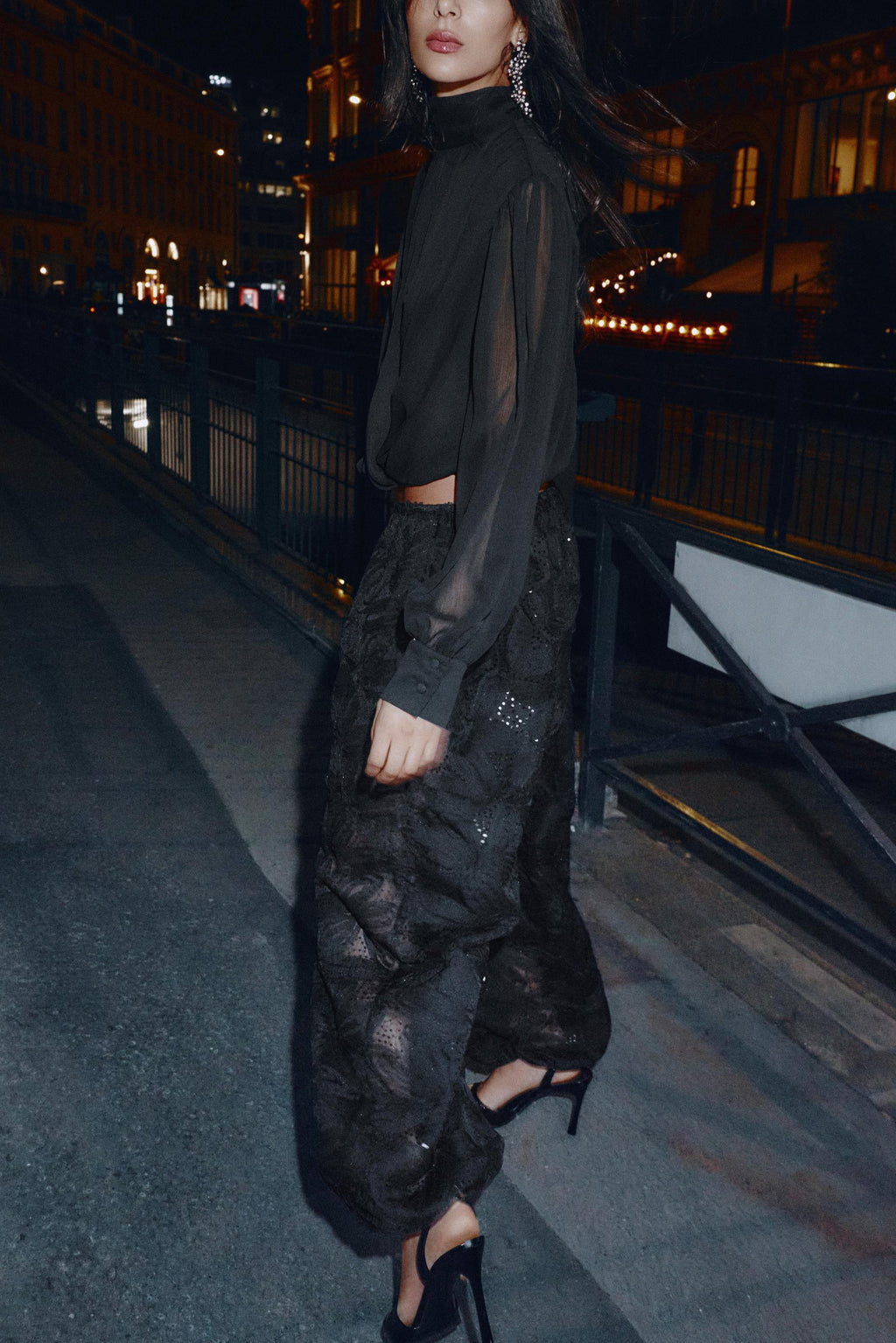 Zara Pantalón Bombacho Lentejuelas - Negro