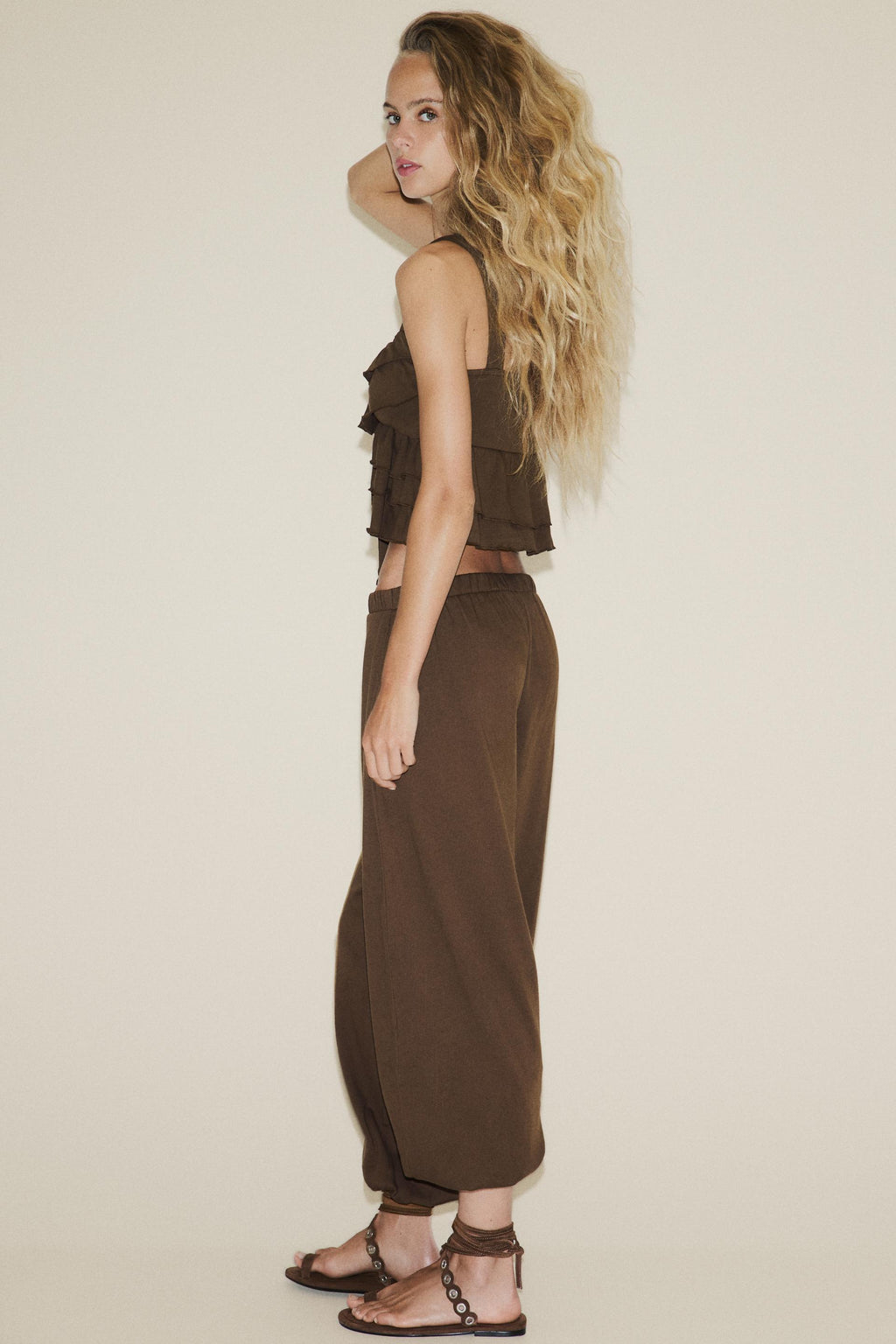 Zara Pantalón Felpa Bombacho - Marrón