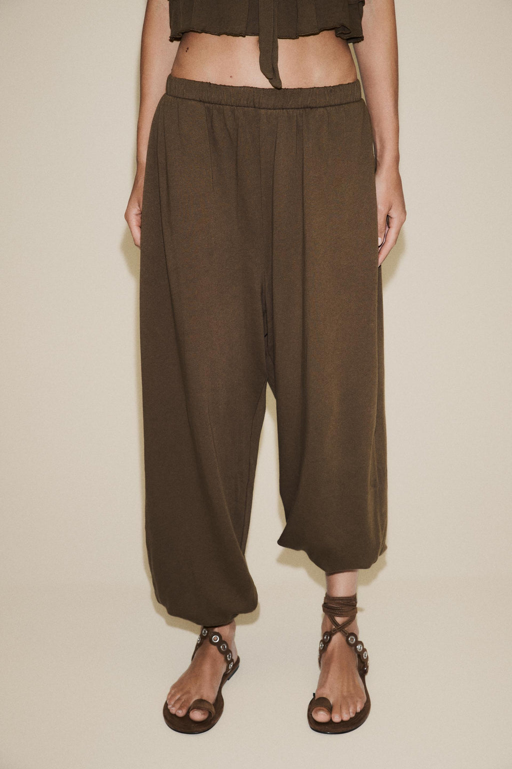 Zara Pantalón Felpa Bombacho - Marrón