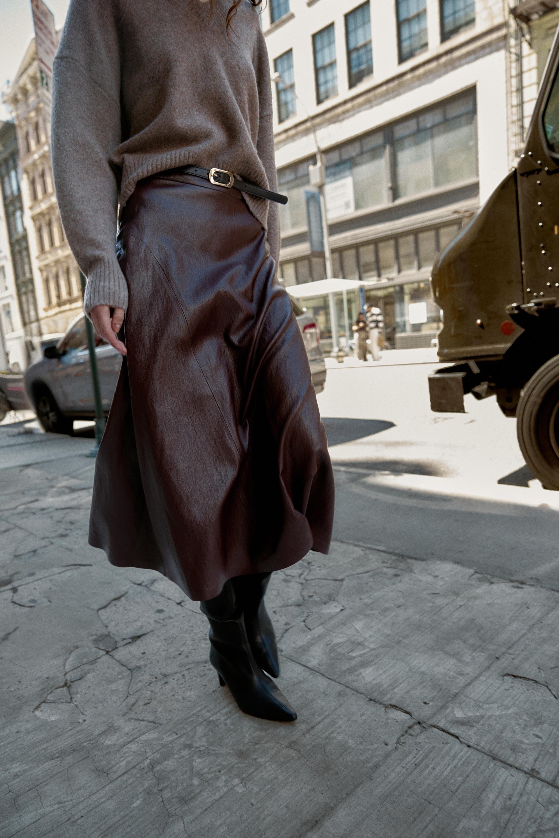 Zara Falda Midi Efecto Piel Cinturón - Marrón