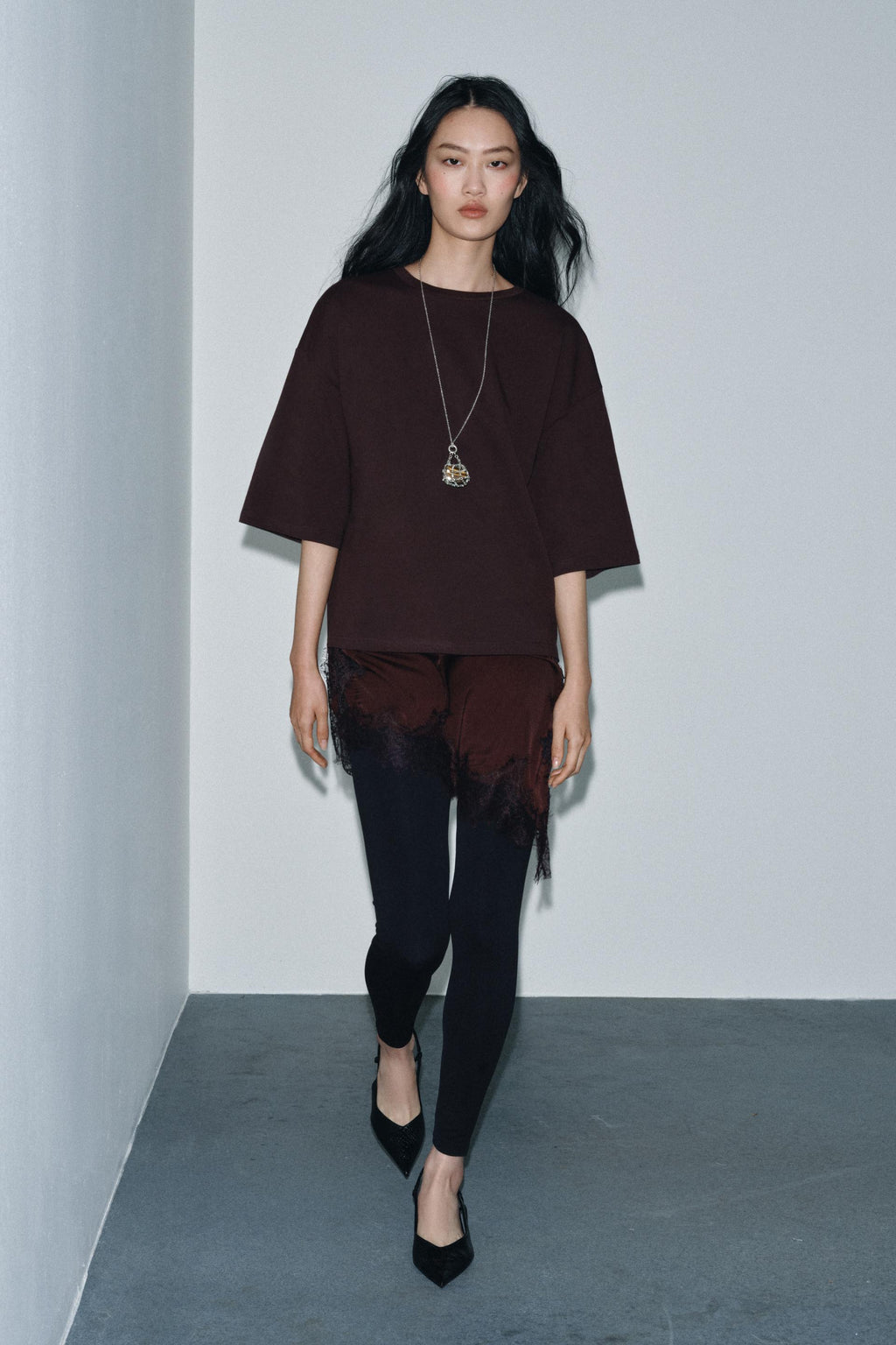 Zara Camiseta Combinada Encaje - Chocolate