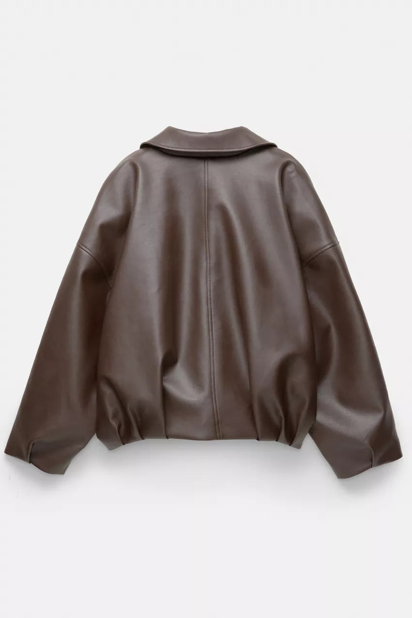 Chaqueta bomber efecto piel color chocolate Pull&Bear
