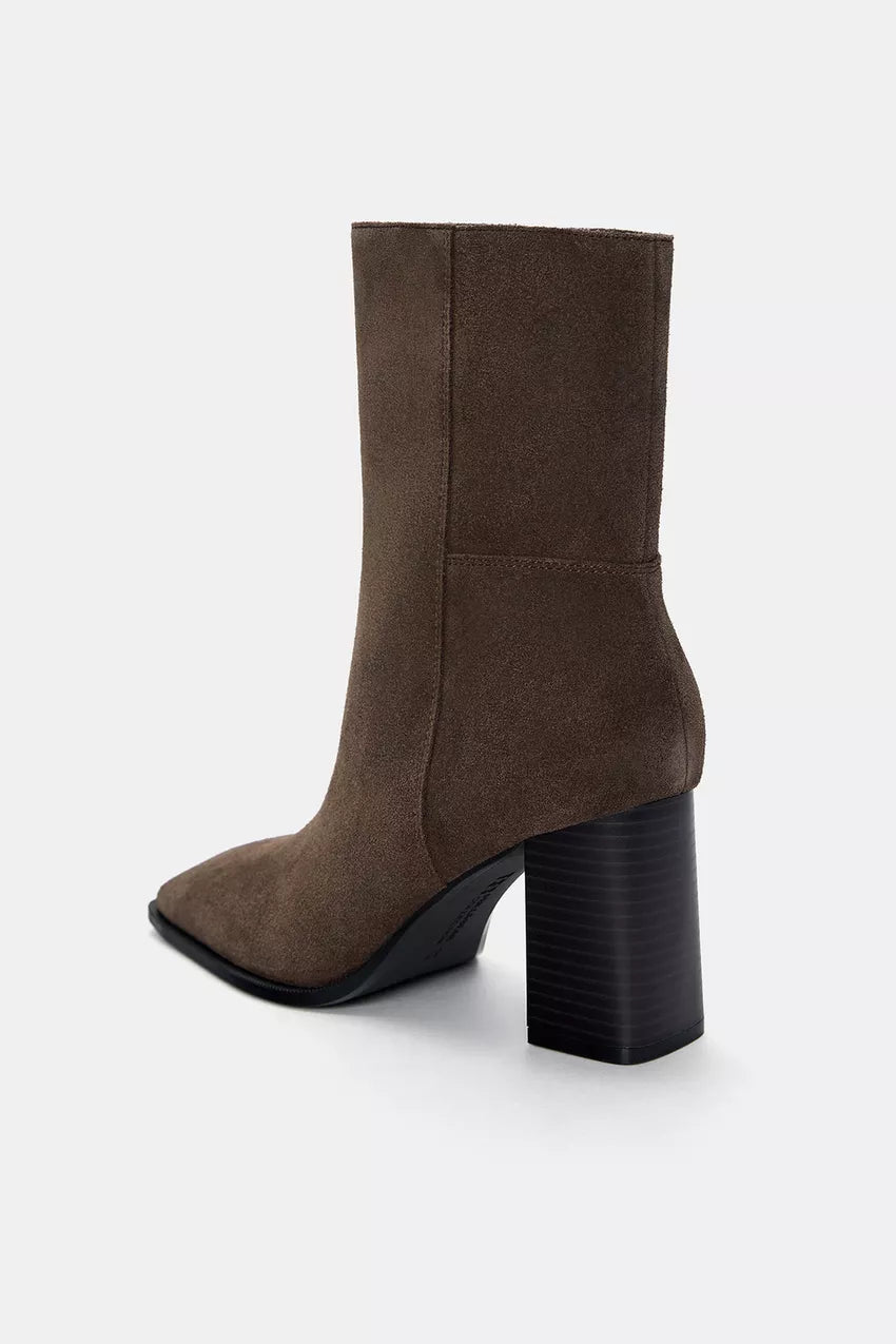 Botín 100% piel con tacón Pull&Bear Taupe