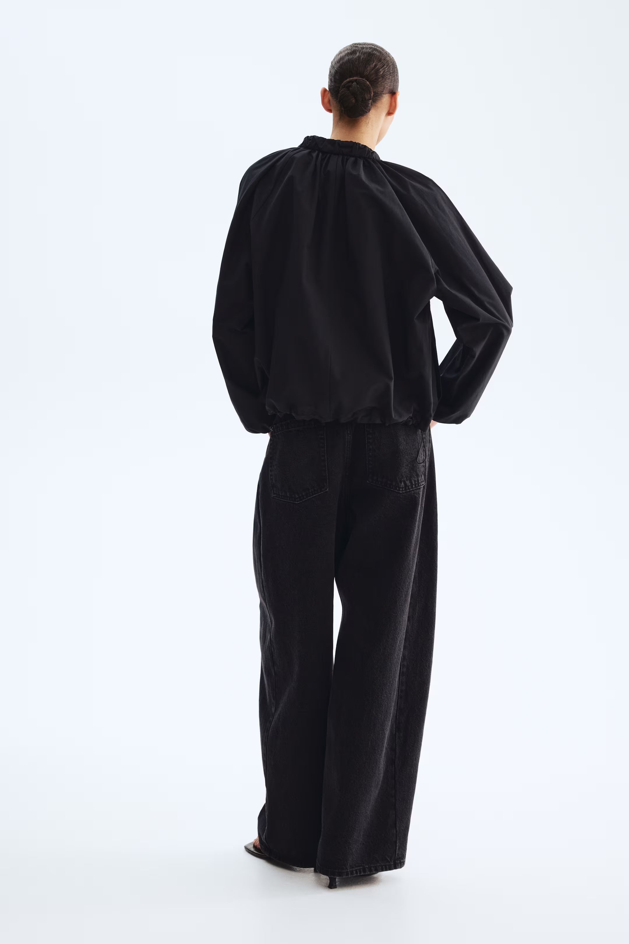 Cazadora bomber fruncida HM Negro