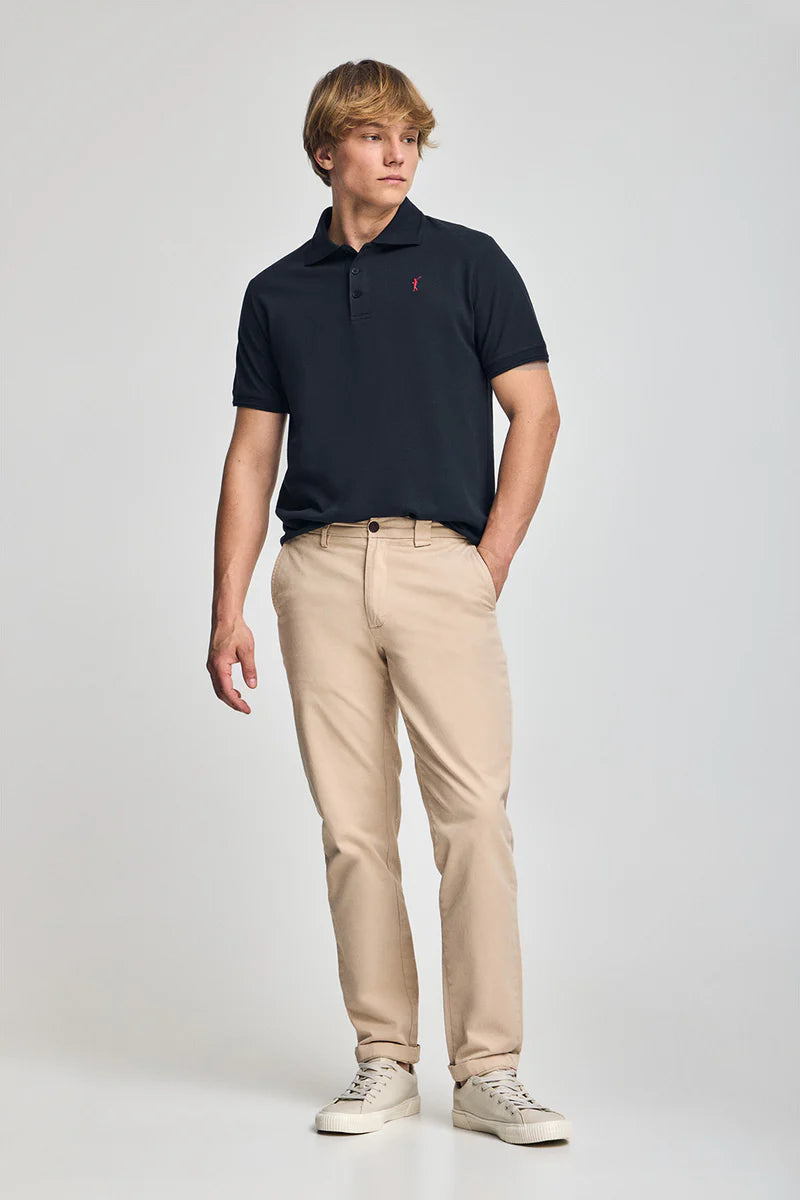 Polo azul marino de manga corta y tres botones con logo bordado Rigby Go