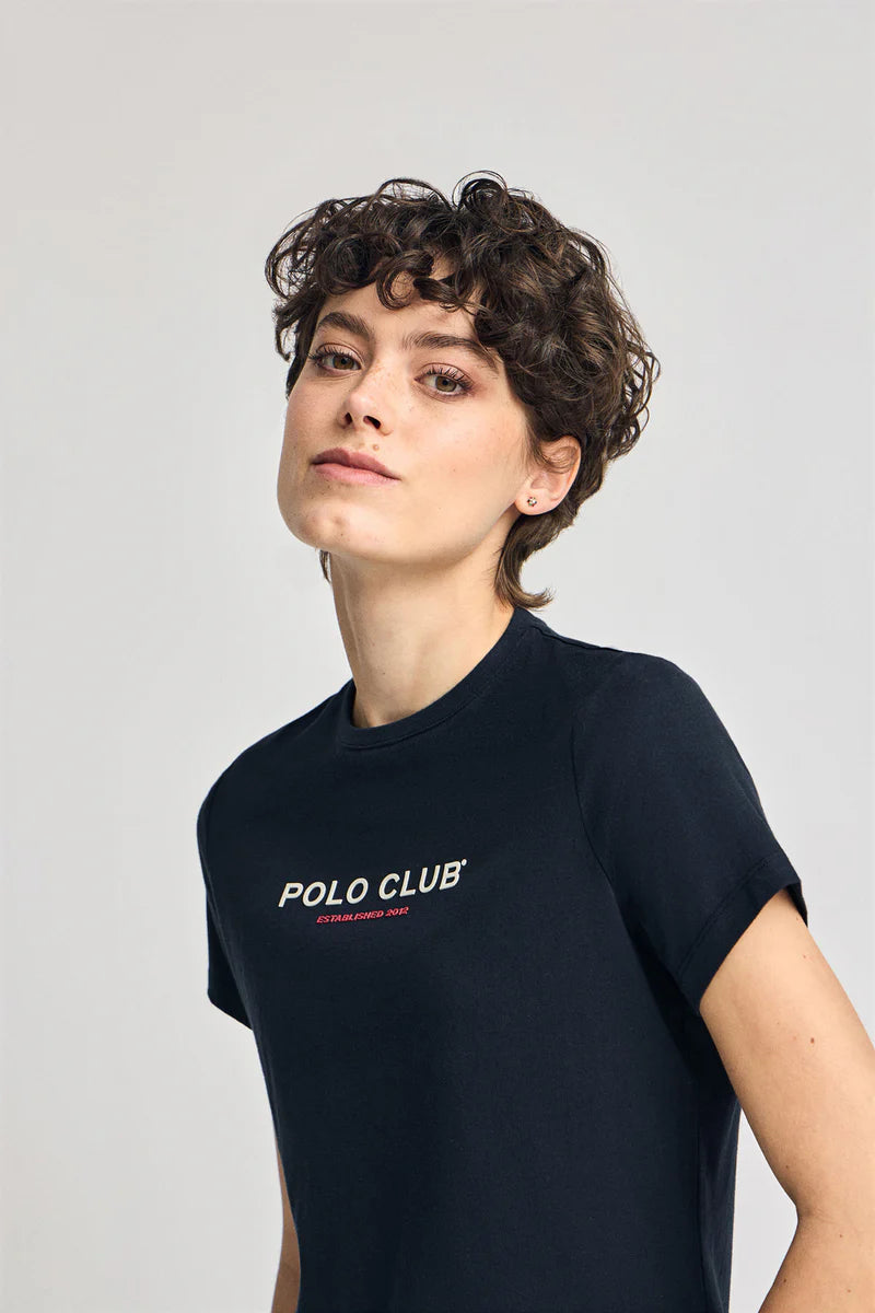 Camiseta Básica Azul Marino con Logo Engomado Polo Club