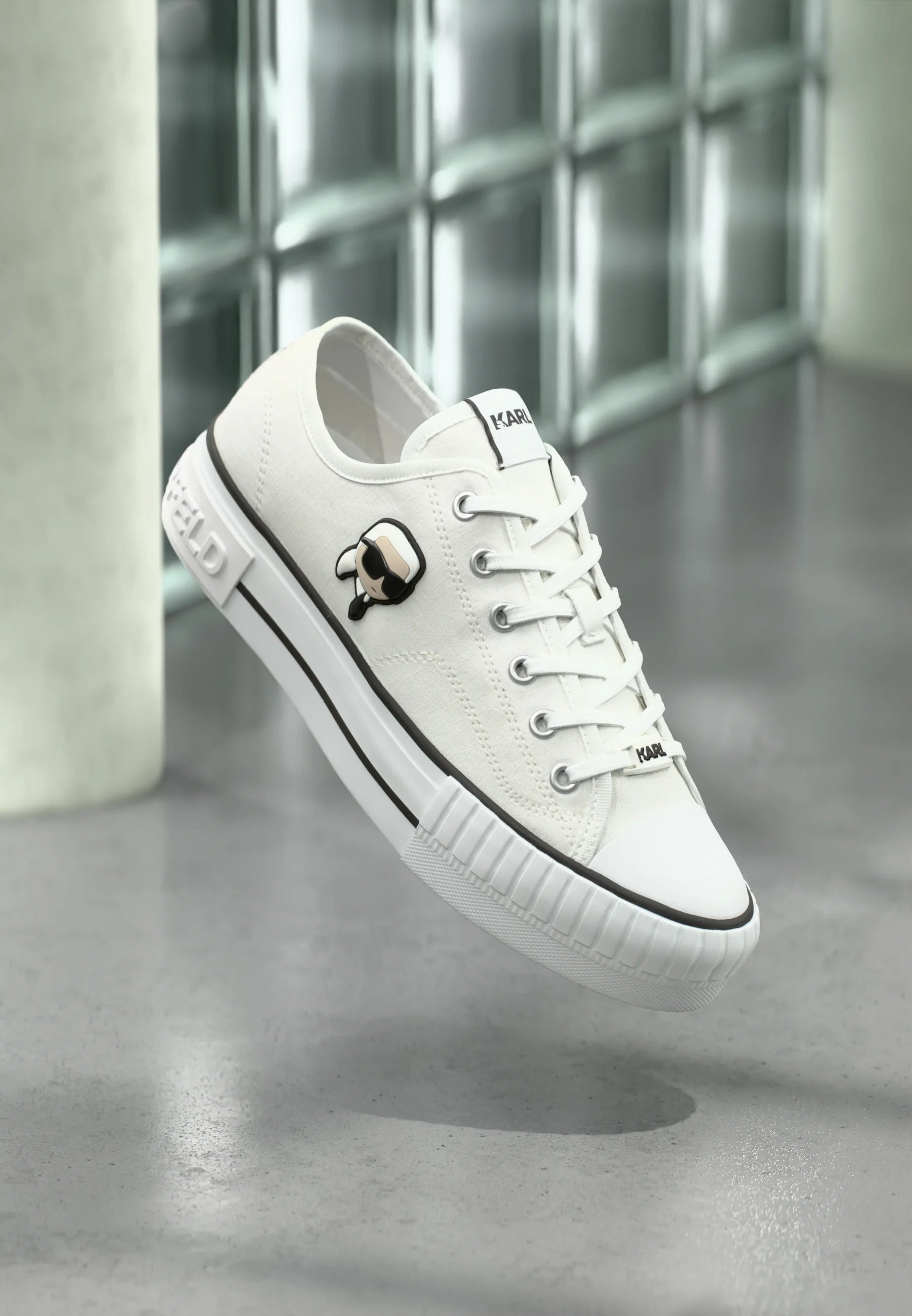 KARL LAGERFELD KAMPUS MAX PATCH LACE - Zapatillas - white