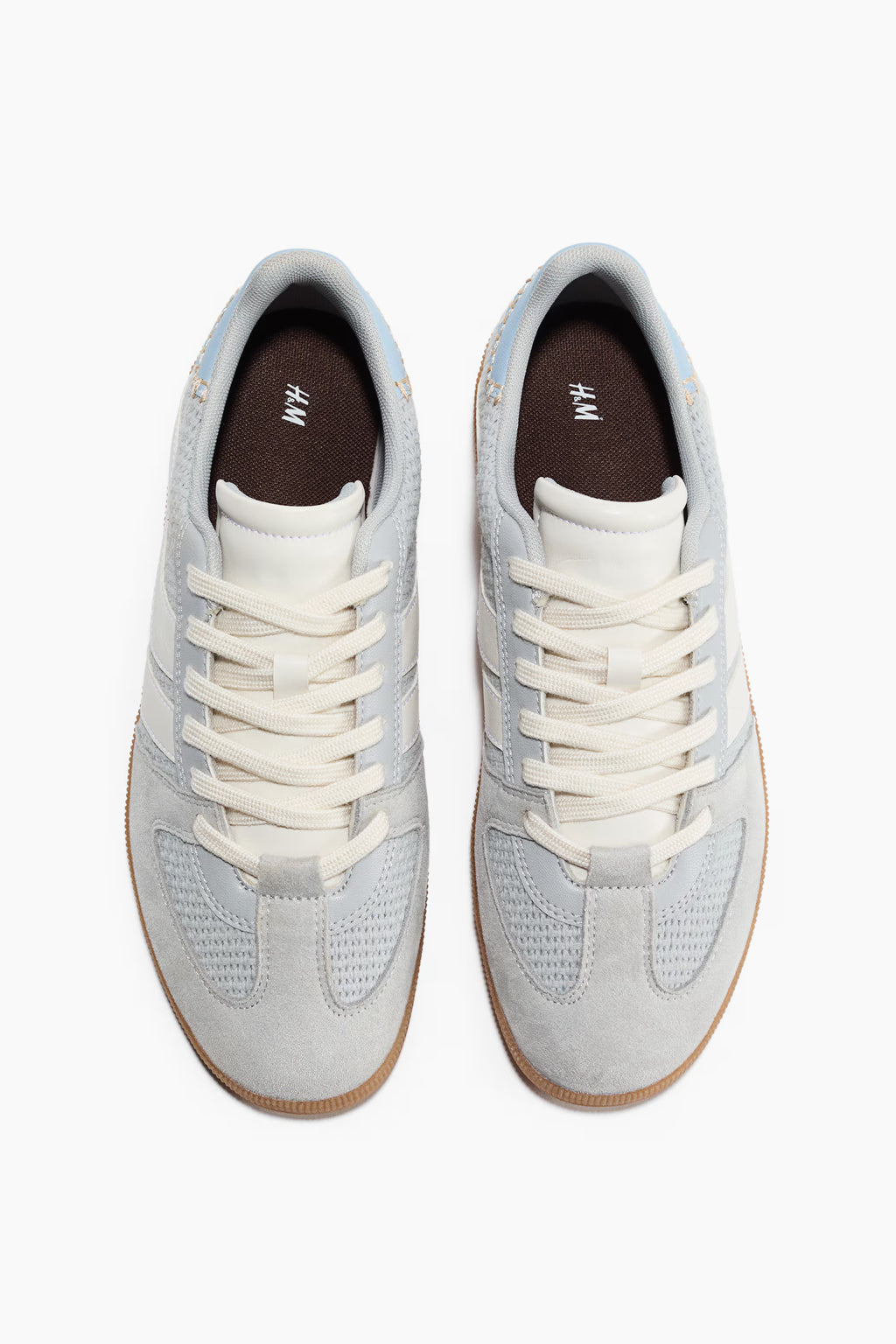 Zapatillas deportivas con collarín acolchado y cordones - Gris claro