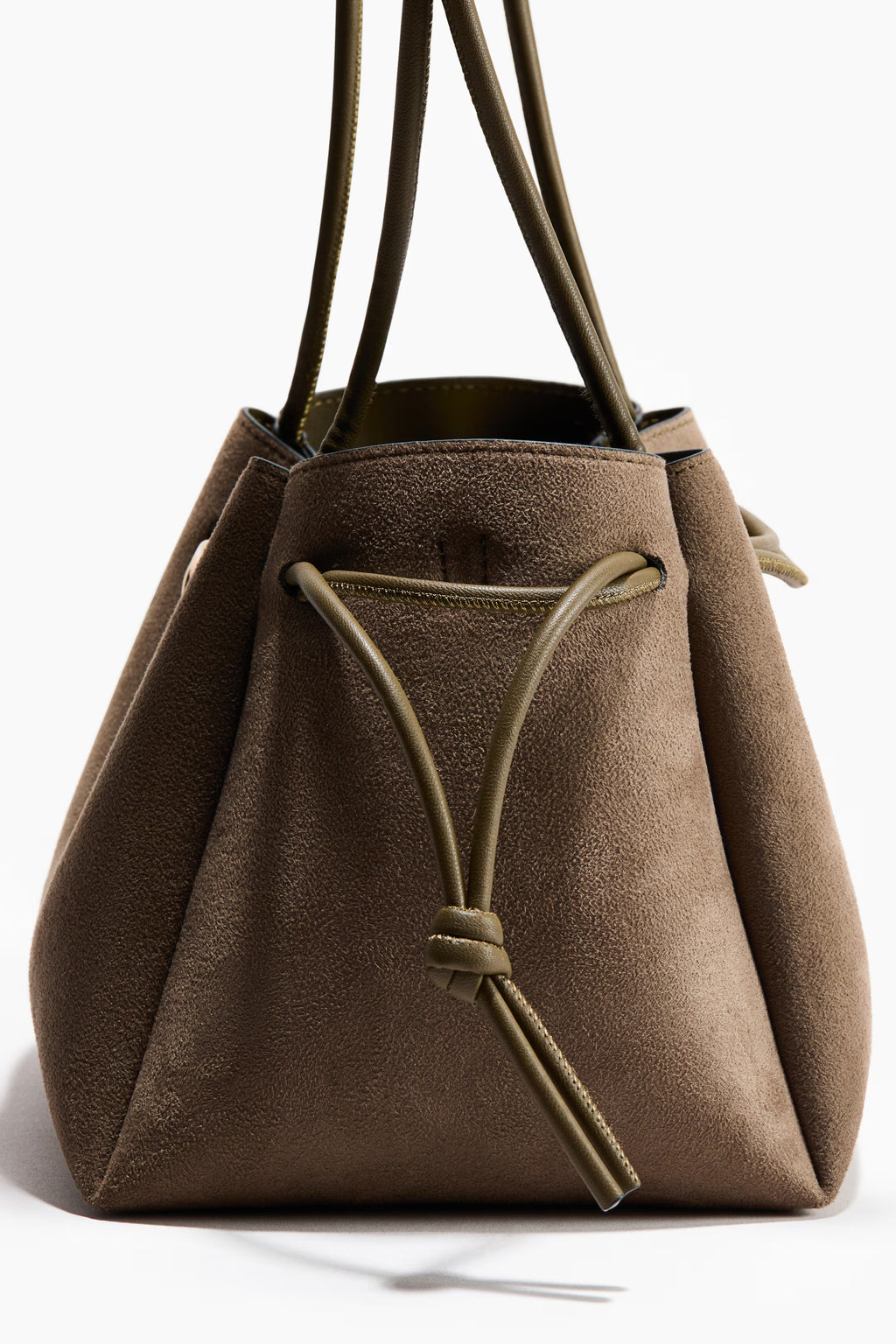 Bolso de hombro con cordones H&M