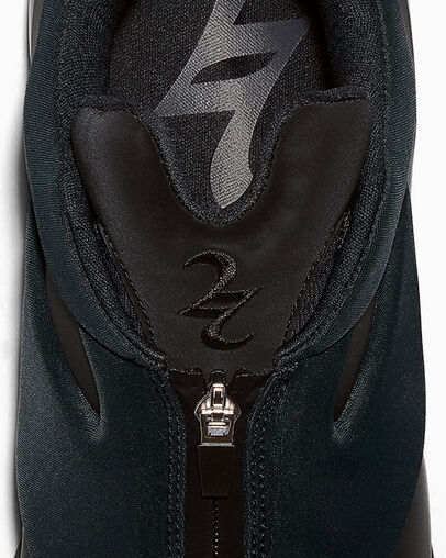 Converse SHAI 001 Negro - EN UNA LIGA PROPIA