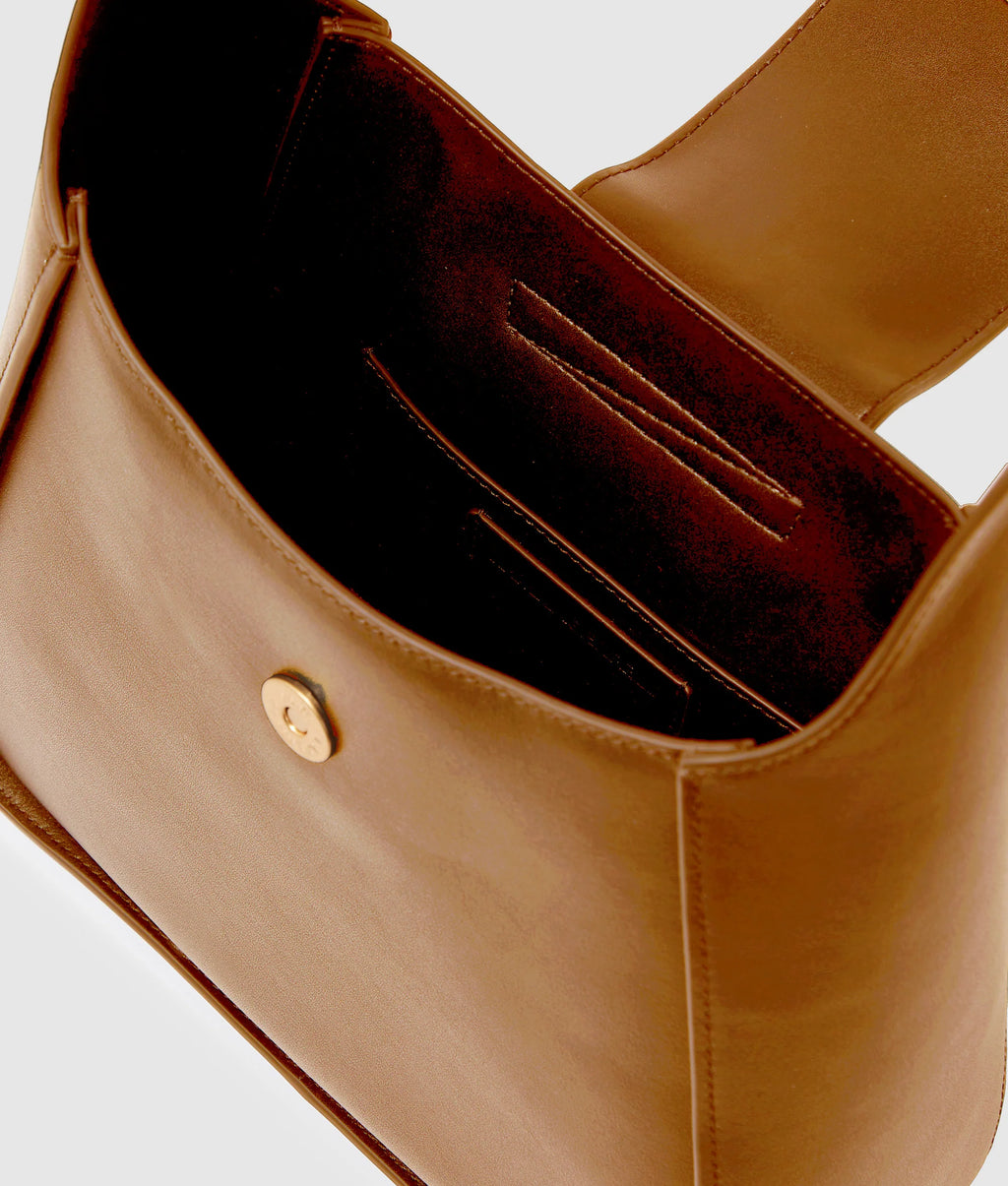 KARL LAGERFELD K/SIGNATURE HOBO BAG - caramel