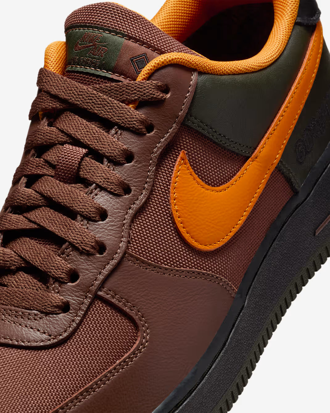 Nike Air Force 1 GORE-TEX Chocolate Naranja