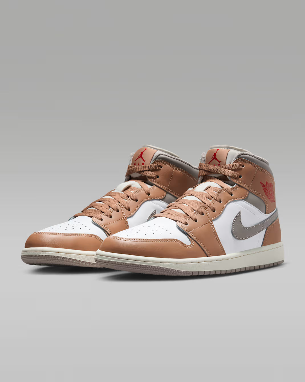 Air Jordan 1 Mid Blanco Beige Gris
