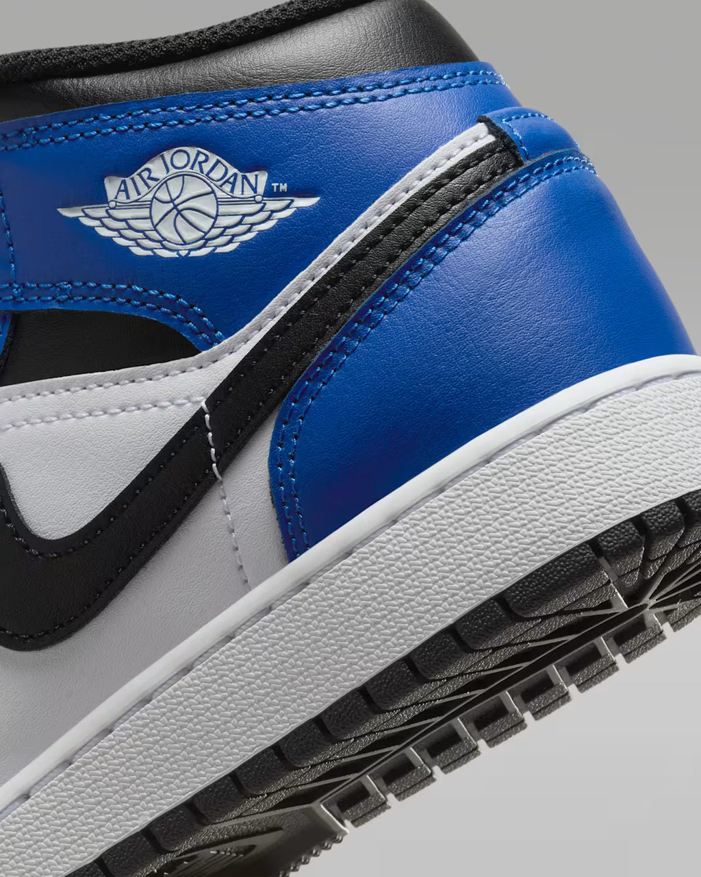 Air Jordan 1 Mid Blanco Azul