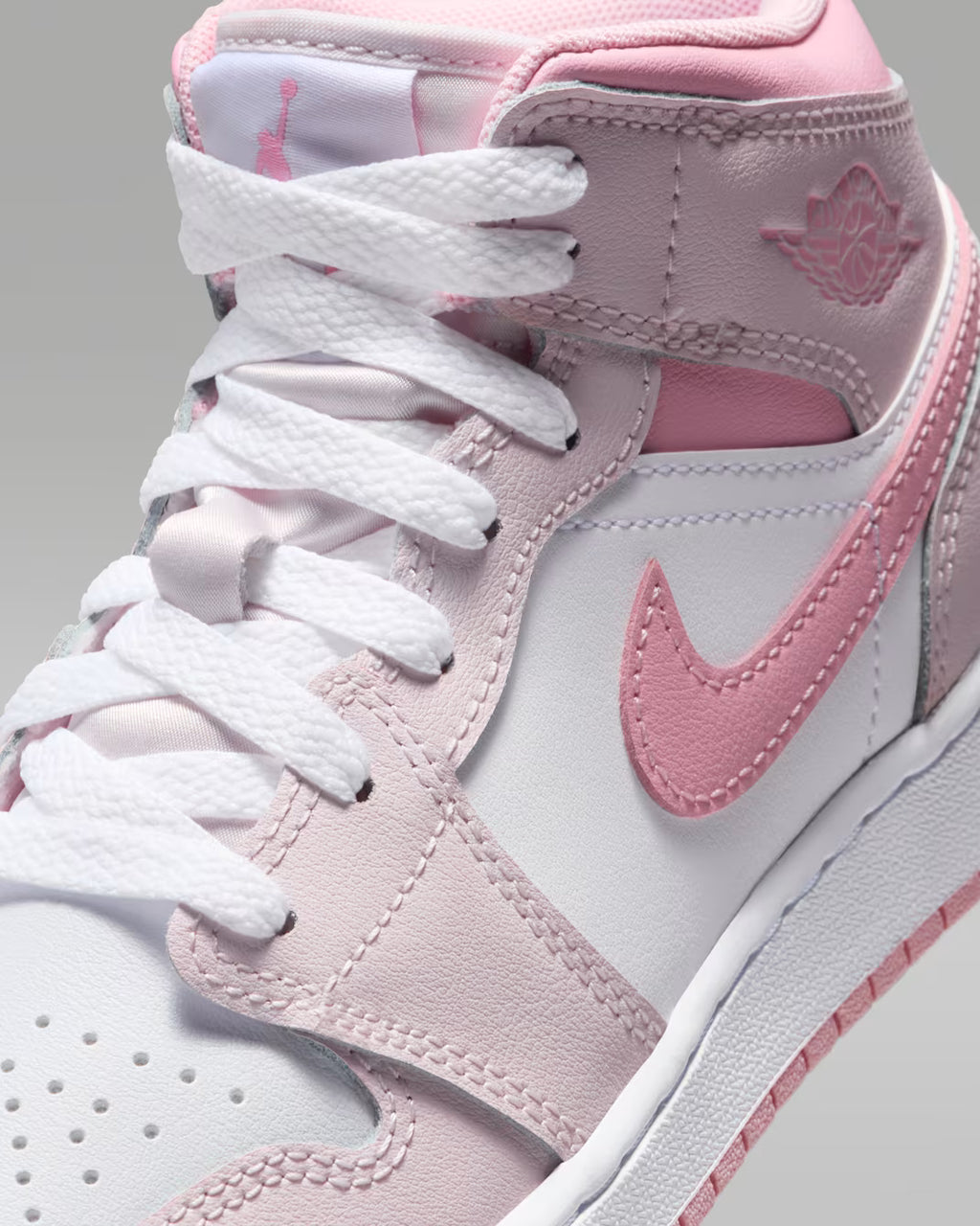 Air Jordan 1 Mid Rosa Bebé