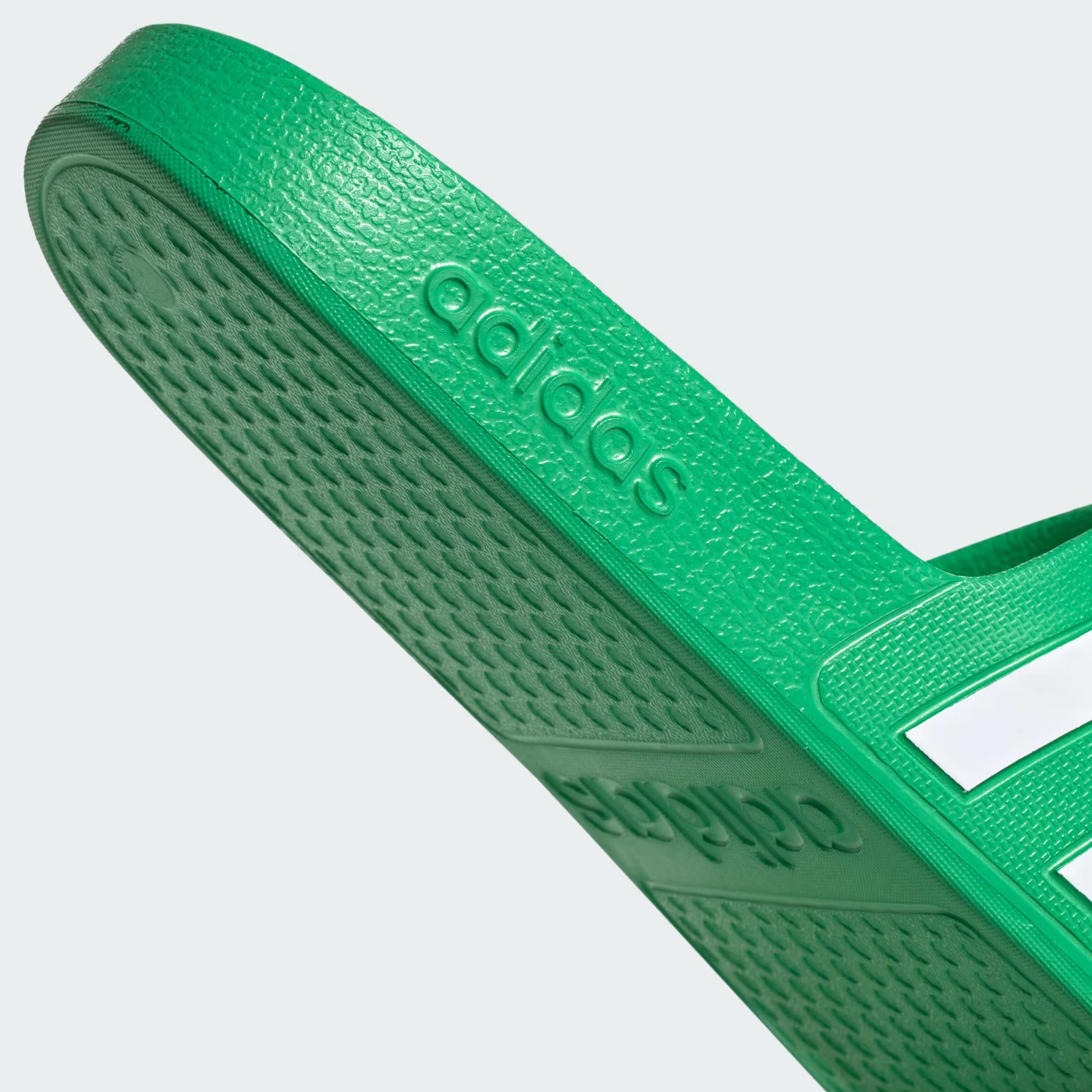Chancla Adilette Aqua Vivid Green / Cloud White / Vivid Green