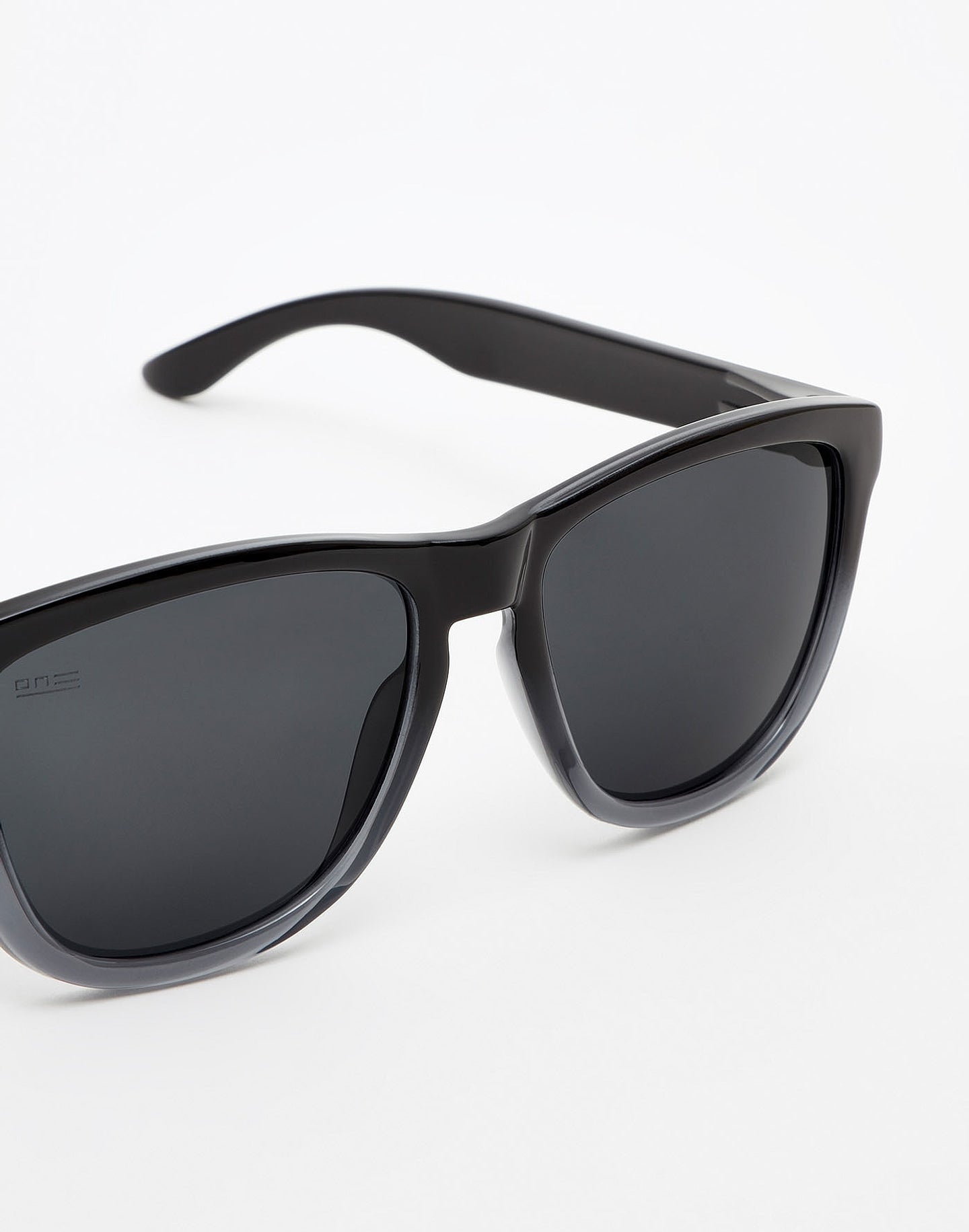 ONE - POLARIZED FUSION DARK black