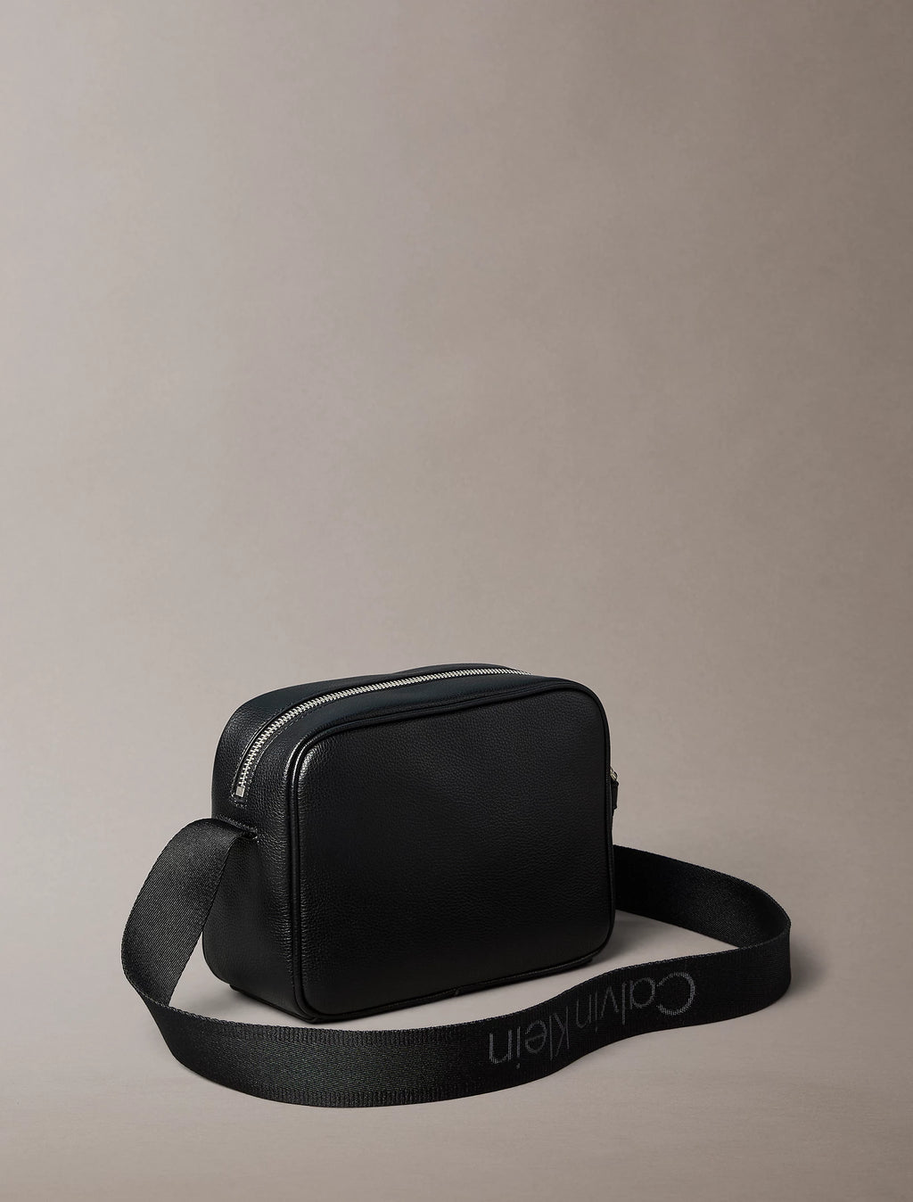 Bolso cruzado cargo Black