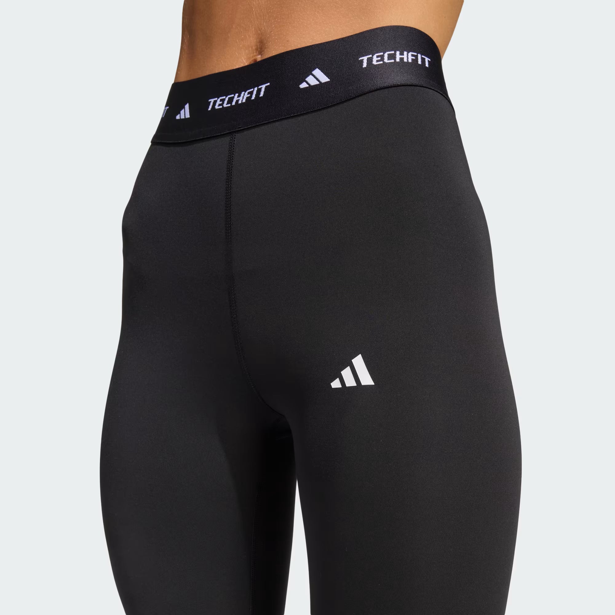 Mallas Techfit Capri Negras