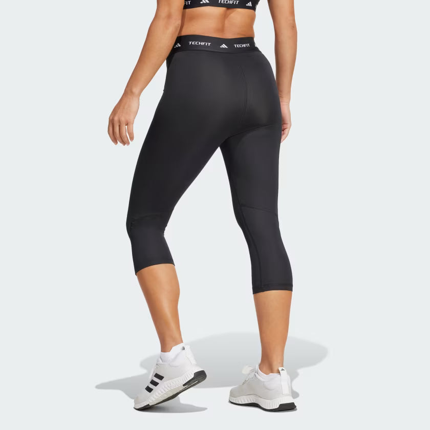 Mallas Techfit Capri Negras