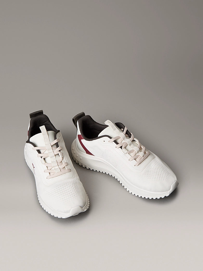 Zapatillas ultraligeras de malla transpirable lily white/beluga/new maroon