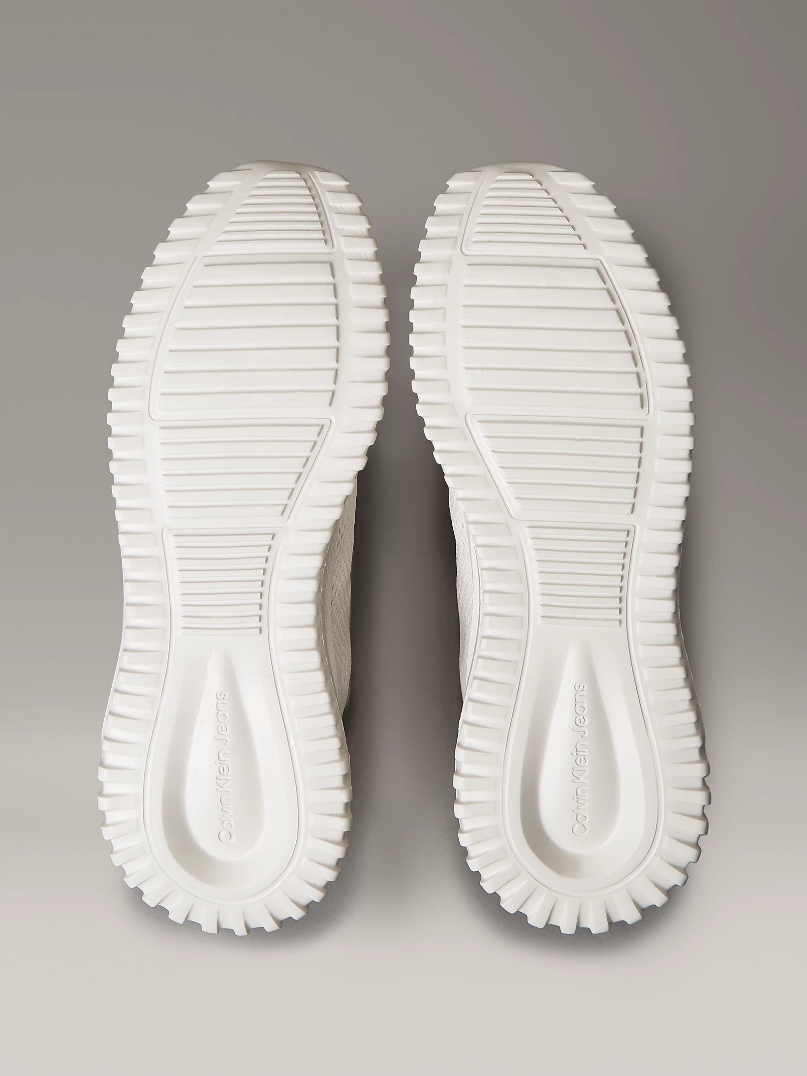 Zapatillas ultraligeras de malla transpirable lily white/beluga/new maroon