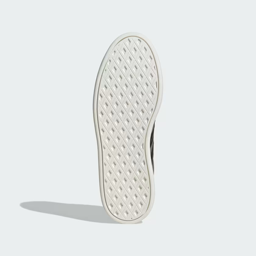 Zapatilla Breaknet Sleek Matte Silver / Core Black / Off White