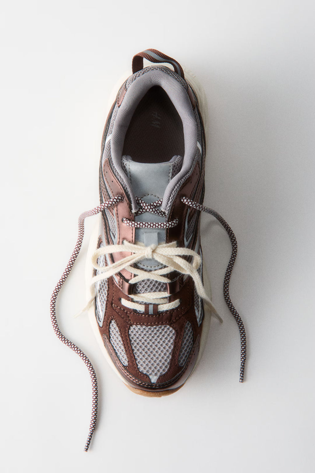Zapatillas deportivas con suela gruesa HM Marrón oscuro/Gris claro/Plateado/Blanco