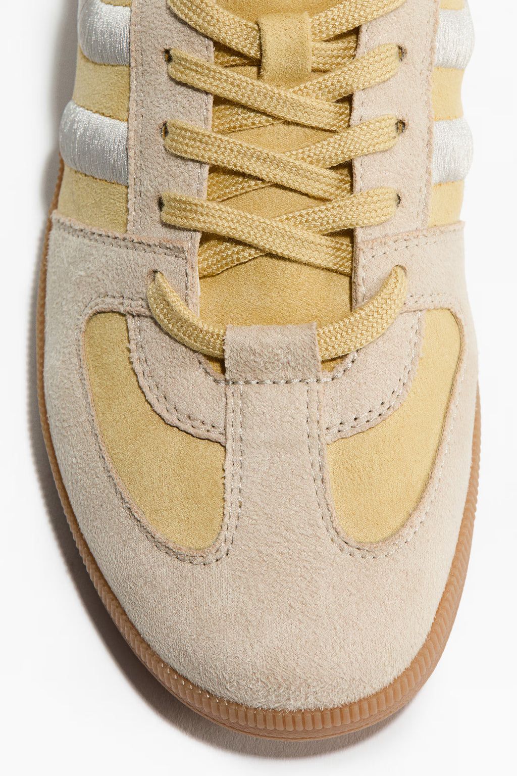 Zapatillas deportivas con collarín acolchado y cordones - Amarillo claro/Beige claro