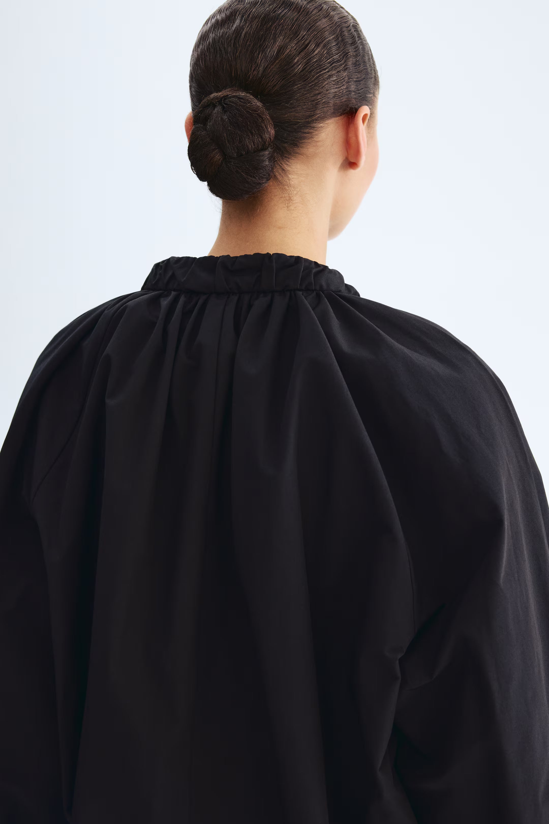 Cazadora bomber fruncida HM Negro