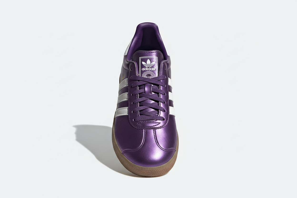 Zapatilla Adidas Indoor Gazelle Violeta Metalizado