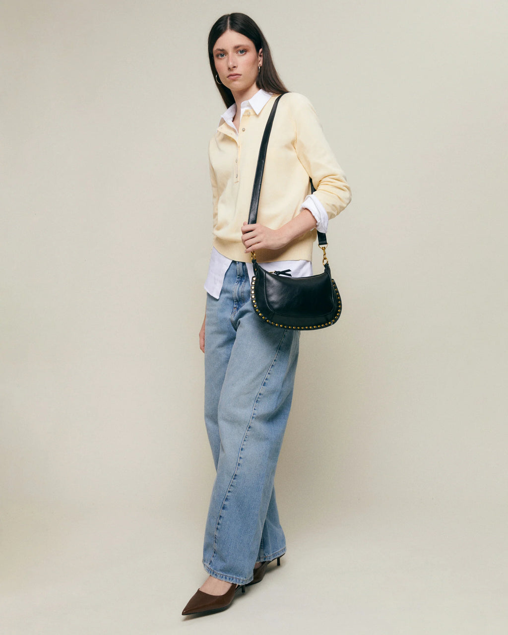 Bolso bandolera pequeño con detalles metálicos - Negro