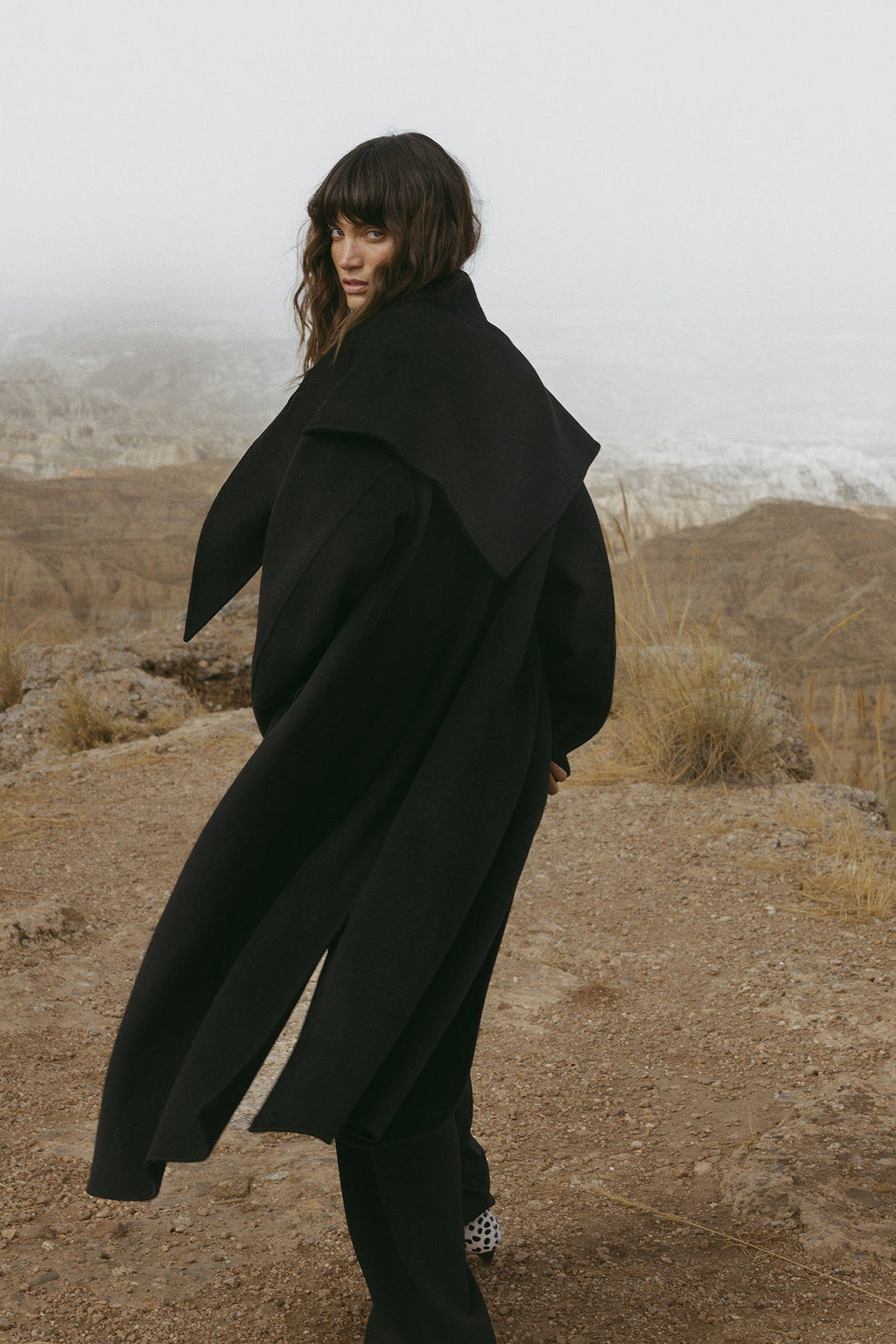 Abrigo Oversize Negro NA KD