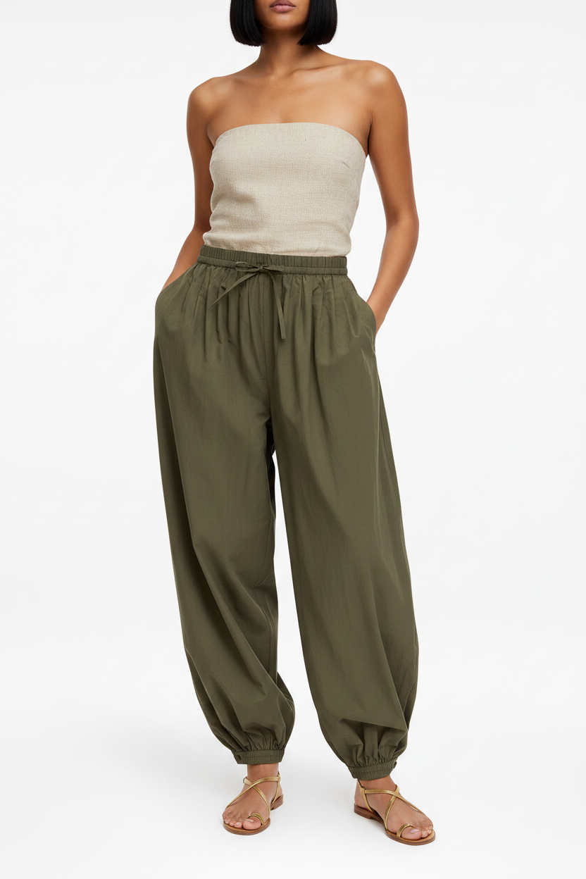 Pantalón Jasmine detalle cintura elástica cordón fruncidos algodón popelina verde caqui — The Gia Street